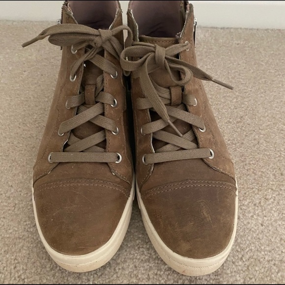 SOLD - Rockport Adiprene leather sneakers - Picture 3 of 8